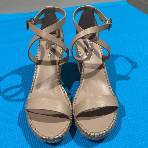 Brandnew Nola wedge sandals size 8, nude/tan color - Picture 3 of 5